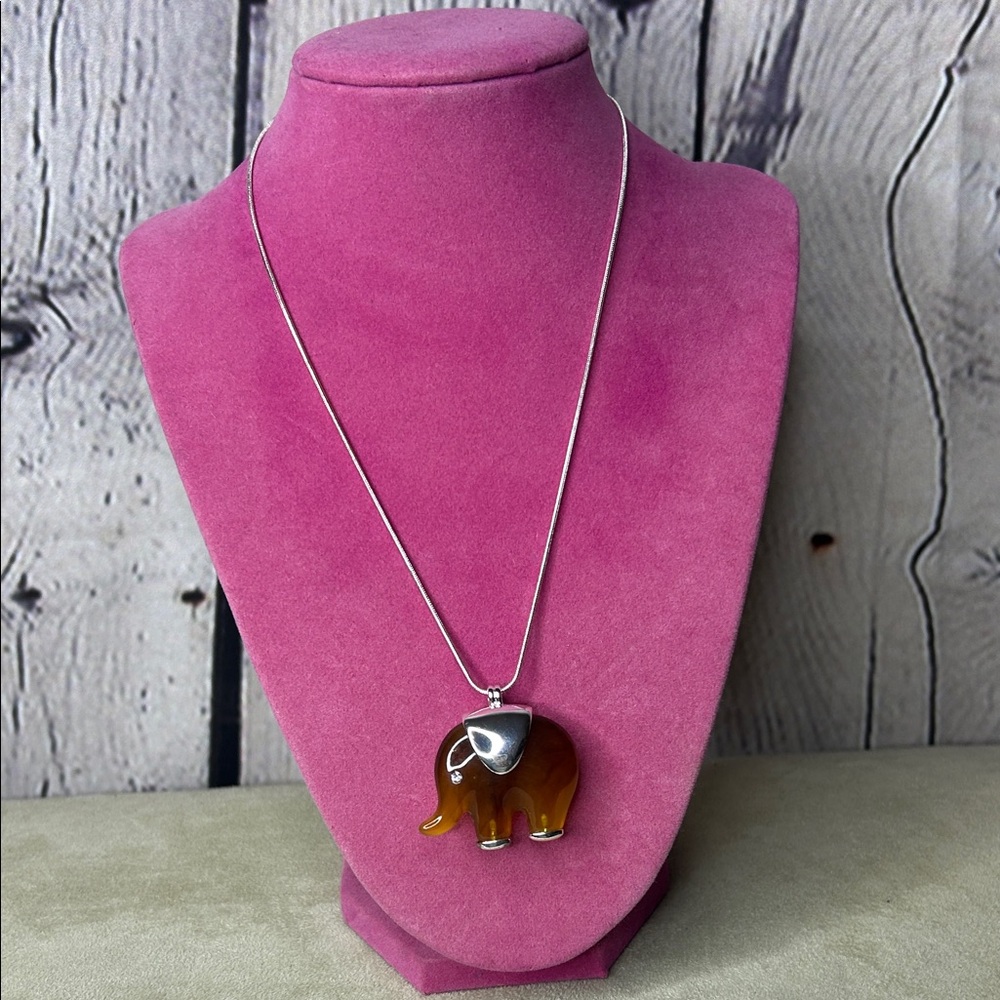 Liz & Co elephant faux amber acrylic silver tone pendant necklace